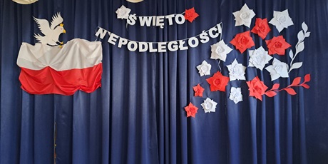 Powiększ grafikę: 11-listopada-narodowe-swieto-niepodleglosci-w-przedszkolu-wesole-skrzaty-nr-67-481827.jpg