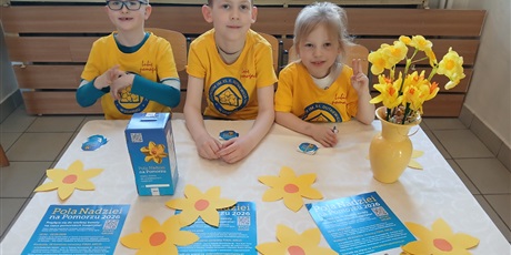 Powiększ grafikę: akcja-pola-nadziei-w-przedszkolu-wesole-skrzaty-nr67-690260.jpg