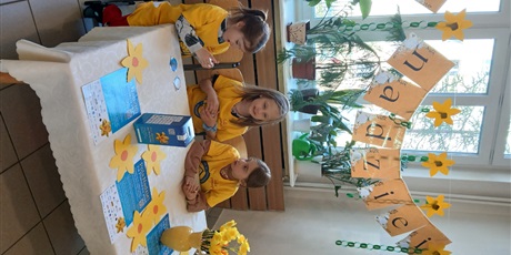 Powiększ grafikę: akcja-pola-nadziei-w-przedszkolu-wesole-skrzaty-nr67-690265.jpg