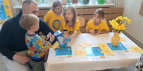 Powiększ grafikę: akcja-pola-nadziei-w-przedszkolu-wesole-skrzaty-nr67-690268.jpg