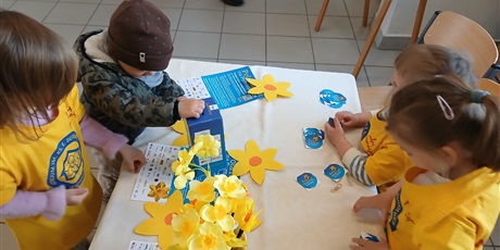 Powiększ grafikę: akcja-pola-nadziei-w-przedszkolu-wesole-skrzaty-nr67-690276.jpg