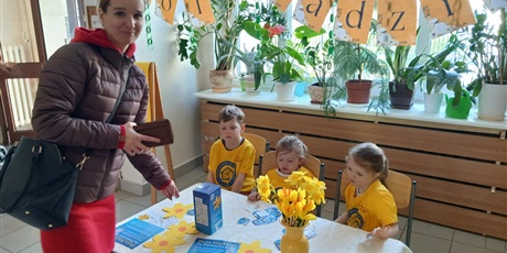 Powiększ grafikę: akcja-pola-nadziei-w-przedszkolu-wesole-skrzaty-nr67-690282.jpg