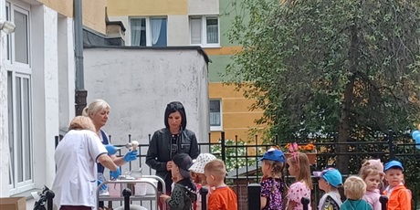 Powiększ grafikę: dyskoteka-621968.jpg