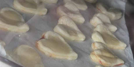 Powiększ grafikę: dzien-okazywania-uczuc-walentynki-w-przedszkolu-674592.jpg