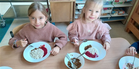 ,,Dzień Owsianki'' w Wesołych Skrzatach