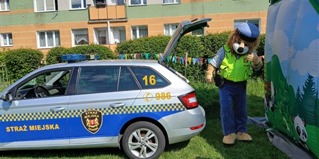Powiększ grafikę: dzien-rodziny-w-przedszkolu-wesole-skrzaty-694616.jpg