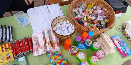 Powiększ grafikę: dzien-rodziny-w-przedszkolu-wesole-skrzaty-694666.jpg