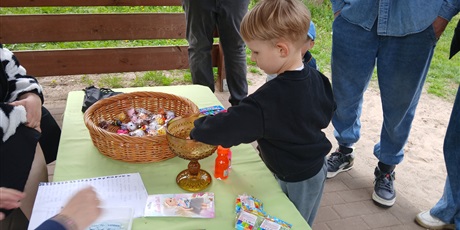 Powiększ grafikę: dzien-rodziny-w-przedszkolu-wesole-skrzaty-694684.jpg