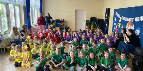 Powiększ grafikę: dzien-wesolego-skrzata-681456.jpg