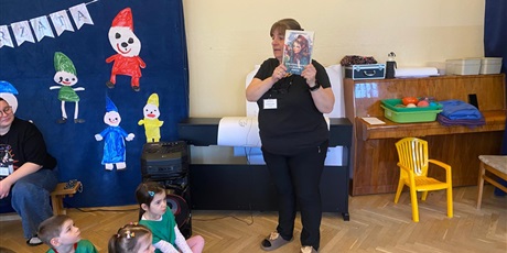 Powiększ grafikę: dzien-wesolego-skrzata-681457.jpg