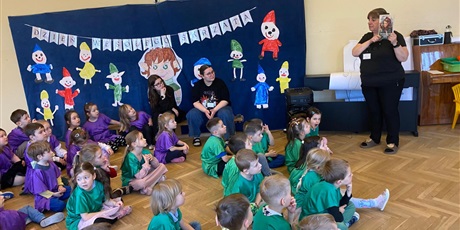 Powiększ grafikę: dzien-wesolego-skrzata-681458.jpg