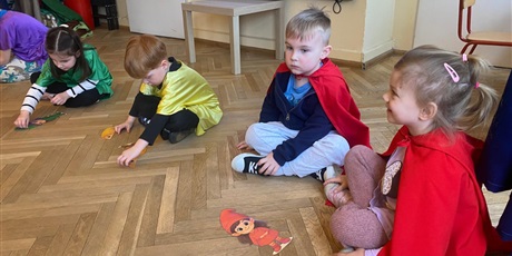 Powiększ grafikę: dzien-wesolego-skrzata-681476.jpg