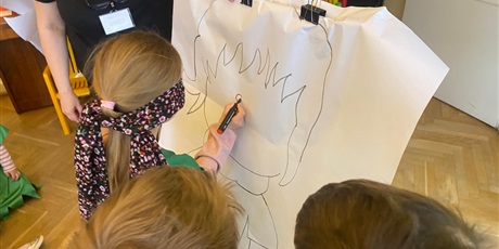 Powiększ grafikę: dzien-wesolego-skrzata-681481.jpg