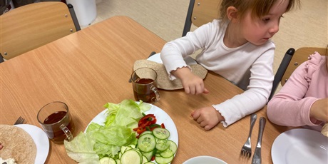 Powiększ grafikę: dzien-zdrowej-tortilli-655990.jpg