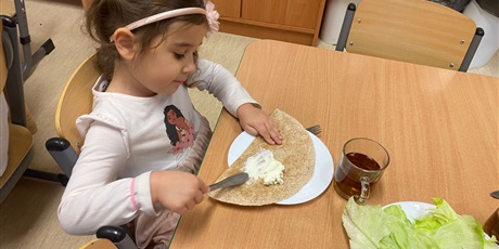 Powiększ grafikę: dzien-zdrowej-tortilli-655991.jpg