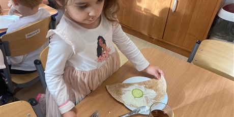 Powiększ grafikę: dzien-zdrowej-tortilli-655995.jpg