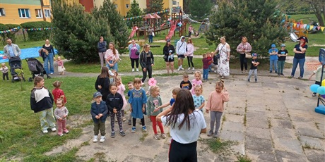Powiększ grafikę: festyn-rodzinny-617705.jpg