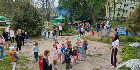 Powiększ grafikę: festyn-rodzinny-617706.jpg