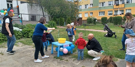 Powiększ grafikę: festyn-rodzinny-617744.jpg
