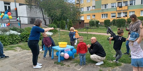 Powiększ grafikę: festyn-rodzinny-617745.jpg
