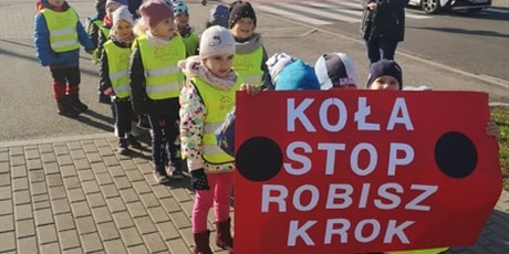 Powiększ grafikę: kola-stop-robisz-krok-121782.jpg