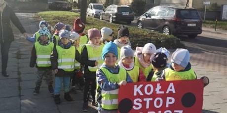 Powiększ grafikę: kola-stop-robisz-krok-121787.jpg