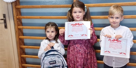 Powiększ grafikę: konkurs-recytatorski-dla-przedszkolakow-sukces-dominiki-j-z-grupy-elfow-656009.jpg