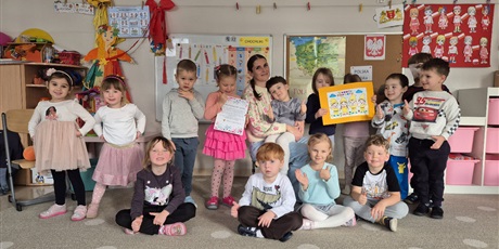 Kreatywne zajęcia z wykorzystaniem sztucznej inteligencji w grupie Chochliki