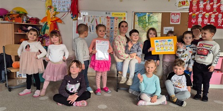 Powiększ grafikę: kreatywne-zajecia-z-wykorzystaniem-sztucznej-inteligencji-w-grupie-chochliki-656979.jpg