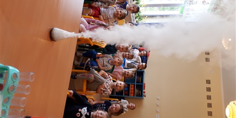 Powiększ grafikę: male-rzeczy-wielkie-odkrycia-nauka-ktora-zachwyca-684971.jpg