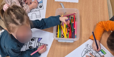 Powiększ grafikę: miedzynarodowy-dzien-klockow-lego-w-przedszkolu-wesole-skrzaty-671638.jpg