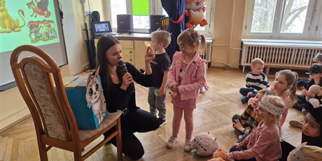 Powiększ grafikę: miedzynarodowy-dzien-kota-676119.jpg