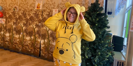 Powiększ grafikę: miedzynarodowy-dzien-kubusia-puchatka-w-wesolych-skrzatach-671533.jpg