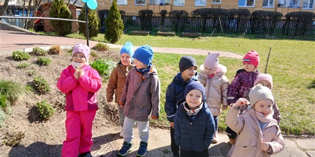 Powiększ grafikę: niebieskie-igrzyska-w-przedszkolu-wesole-skrzaty-687370.jpg