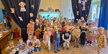 Powiększ grafikę: obchody-dnia-kundelka-w-wesolych-skrzatach-651098.jpg