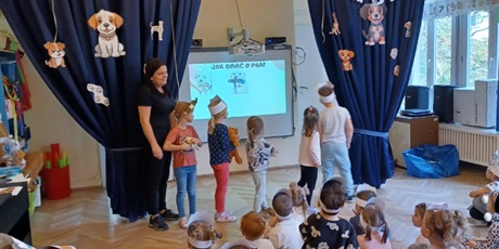 Powiększ grafikę: obchody-dnia-kundelka-w-wesolych-skrzatach-651114.jpg