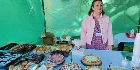 Powiększ grafikę: pasowanie-na-przedszkolaka-w-przedszkolu-nr67-wesole-skrzaty-641627.jpg