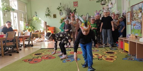 Powiększ grafikę: poszukiwanie-zajaca-685300.jpg