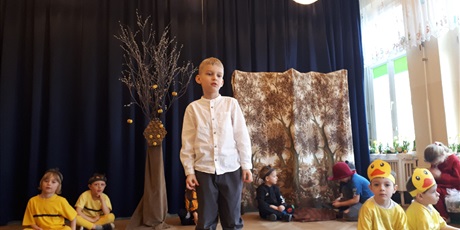 Powiększ grafikę: powitanie-wiosny-przez-wesole-skrzaty-682705.jpg