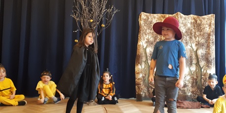 Powiększ grafikę: powitanie-wiosny-przez-wesole-skrzaty-682713.jpg