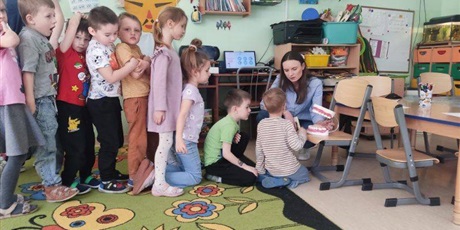 Powiększ grafikę: program-edukacyjny-pt-czyscimy-680142.jpg
