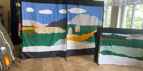 Przedstawienie teatralne pt. „Historia Misia Wojtka”.