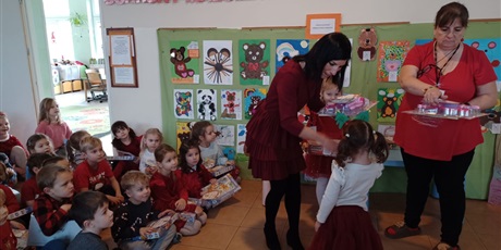 Powiększ grafikę: rozstrzygniecie-konkursu-plastycznego-moj-przyjaciel-mis-663420.jpg