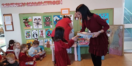 Powiększ grafikę: rozstrzygniecie-konkursu-plastycznego-moj-przyjaciel-mis-663428.jpg