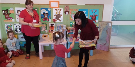 Powiększ grafikę: rozstrzygniecie-konkursu-plastycznego-moj-przyjaciel-mis-663439.jpg