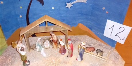 Powiększ grafikę: rozstrzygniecie-rodzinnego-konkursu-na-szopke-bozonarodzeniowa-w-przedszkolu-wesole-skrzaty-670036.jpg