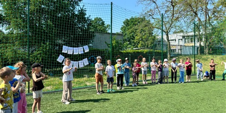 Powiększ grafikę: sportowe-spotkanie-z-uczniami-szkoly-podstawowej-nr-20-698751.jpg