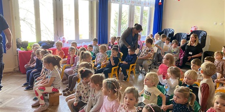 Powiększ grafikę: spotkanie-ze-straza-miejska-dzikie-zwierzeta-w-miescie-655228.jpg