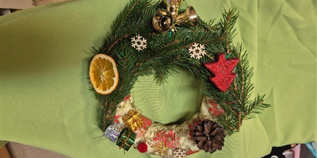 Powiększ grafikę: swiateczne-warsztaty-z-rodzicami-w-przedszkolu-wesole-skrzaty-663370.jpg