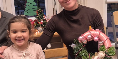 Powiększ grafikę: swiateczne-warsztaty-z-rodzicami-w-przedszkolu-wesole-skrzaty-663390.jpg